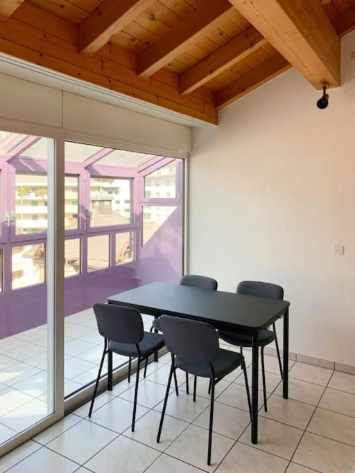 Charming Penthouse With Veranda In The Center Of Brig Exterior photo